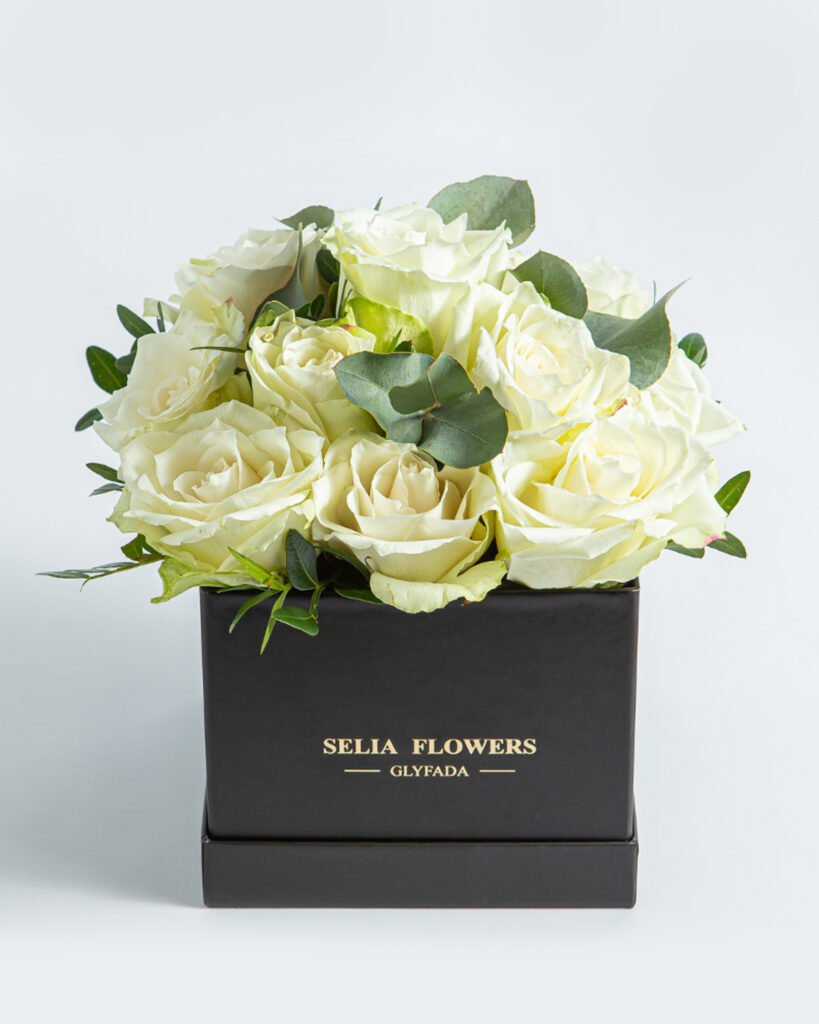 White Roses In Box Box with white roses - Selia Flowers | Send flowers Glyfada