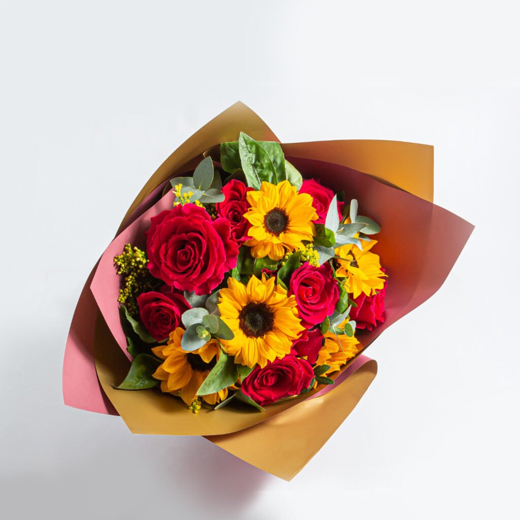 Sunflowers and roses Bouquet Selia Flowers Send flowers Glyfada