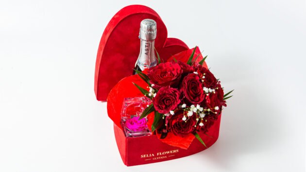 Velvet Heart with roses & martini 200ml & diamond pink rose